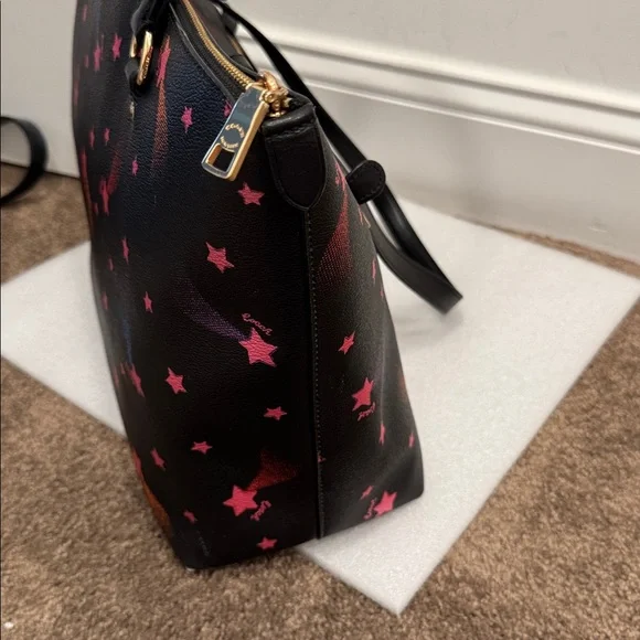 Coach Gallery Tote Bag with Disco Star Print - Picture 8 of 16